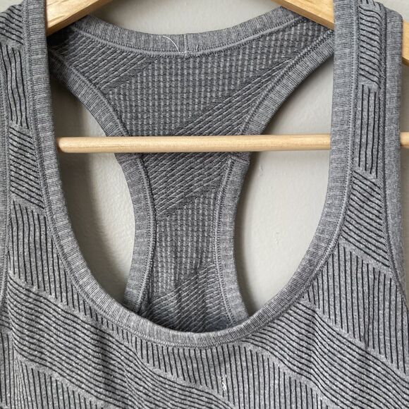 Lululemon Swiftly Tech Tank Top Stripe Size 6 - Picture 6 of 6